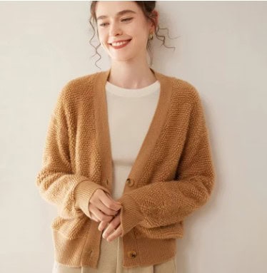 Budget friendly cashmere cardigan 100%